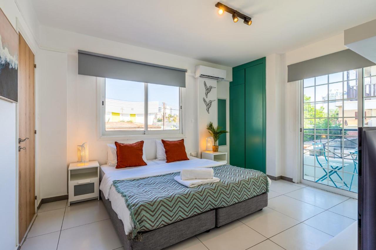 Sofia'S Cosy Studio In Larnaca Ngoại thất bức ảnh