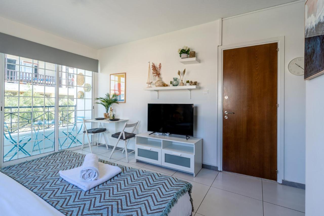 Sofia'S Cosy Studio In Larnaca Ngoại thất bức ảnh