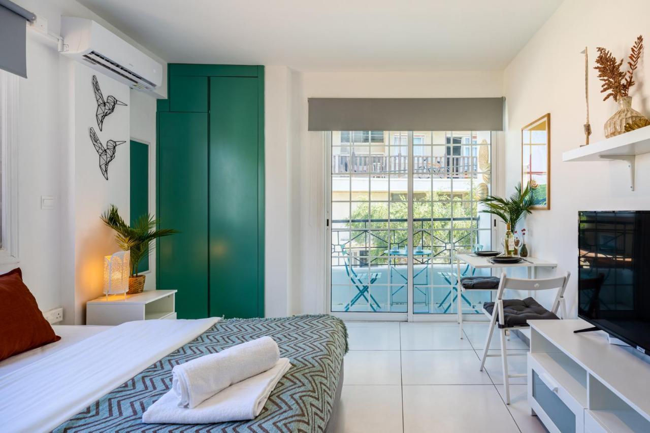 Sofia'S Cosy Studio In Larnaca Ngoại thất bức ảnh